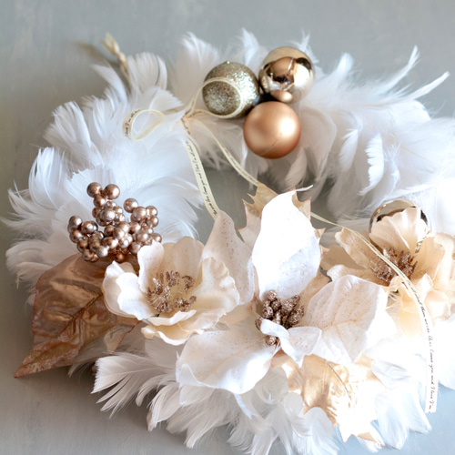 クリスマスリース】天使みたいなホワイトフェザーリースゴールド