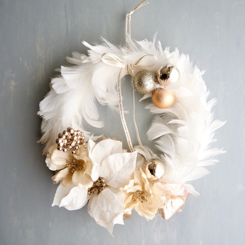 クリスマスリース】天使みたいなホワイトフェザーリースゴールド