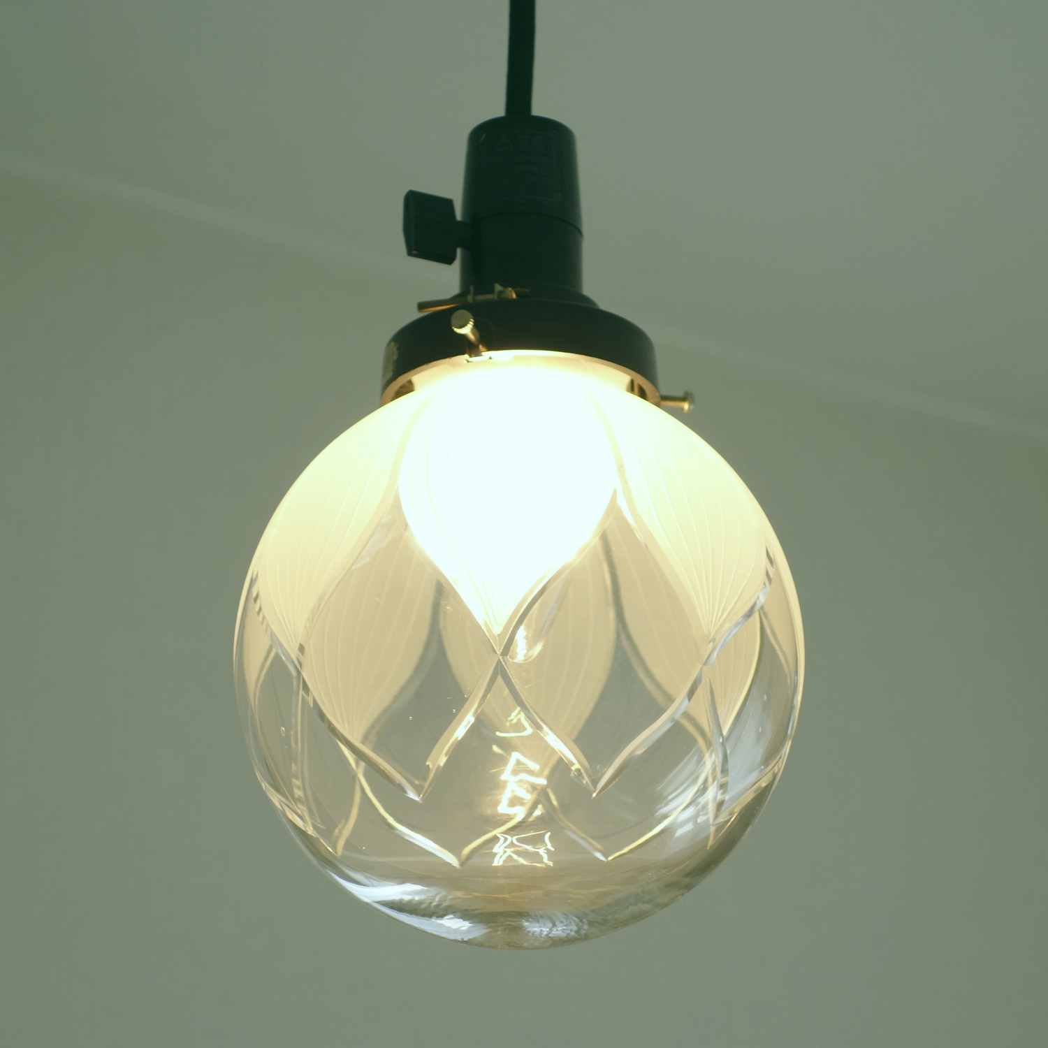 藤本幸治　ハス切子ペンダントランプ