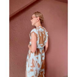 選擇您的尺寸❤️ 超輕盈❤️ 修身顯瘦❤️ 時尚優雅連身裙❤️ 飄逸面料❤️ 復古花朵 第19張的照片