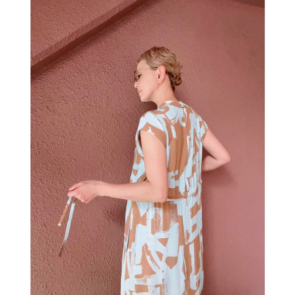 選擇您的尺寸❤️ 超輕盈❤️ 修身顯瘦❤️ 時尚優雅連身裙❤️ 飄逸面料❤️ 復古花朵 第20張的照片