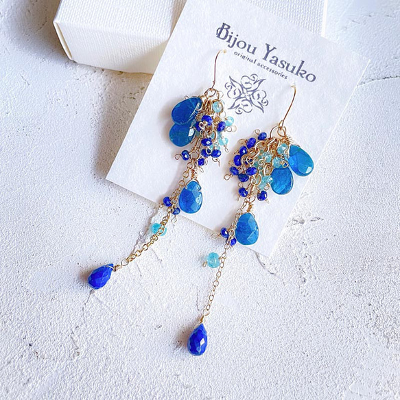 天然石ピアス Ｎｏ．114 ラピスラズリ、ブルーアパタイトの青系ピアス 天然石ピアス No．114 ラピスラズリ、ブルーアパタイトの青系