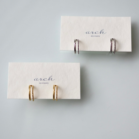 ピアスのようなイヤリング　2連　アレルギー対応　シンプル　小さめ 7枚目の画像