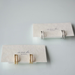 ピアスのようなイヤリング　2連　アレルギー対応　シンプル　小さめ 2枚目の画像