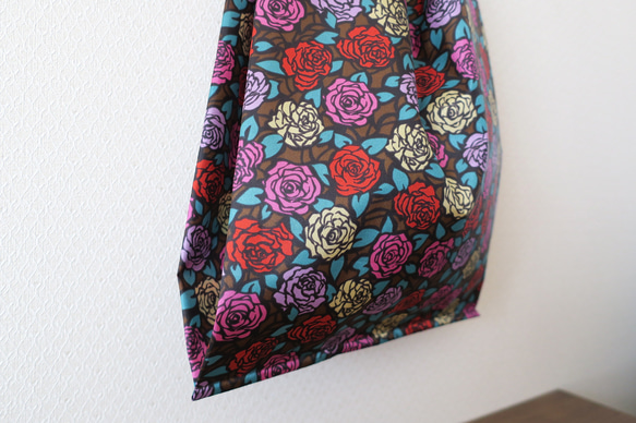 【送料無料】エコバッグＬサイズ・薔薇柄（ブラウン） 2枚目の画像