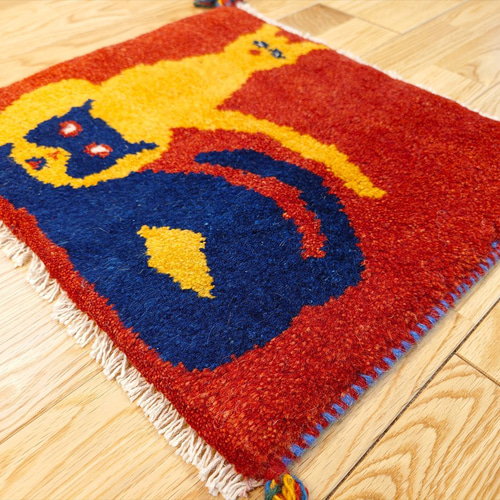 ペルシャ ギャッベ ミニマット 43x37㎝ 猫 茜色 カーペット・絨毯