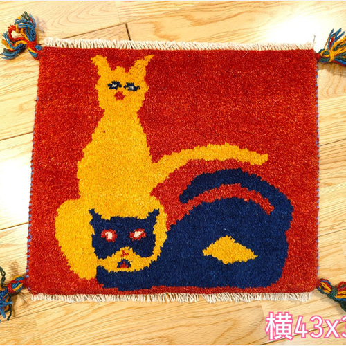 ペルシャ絨毯ギャッベ41cmx37cm ミニ絨毯 ペルシャ ギャッベ ミニマット 43x37㎝ 猫 茜色 カーペット・絨毯