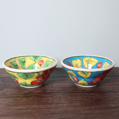 Vivid 豆鉢 イエロー バッチャン焼き ベトナム食器 手描き 花柄 お椀