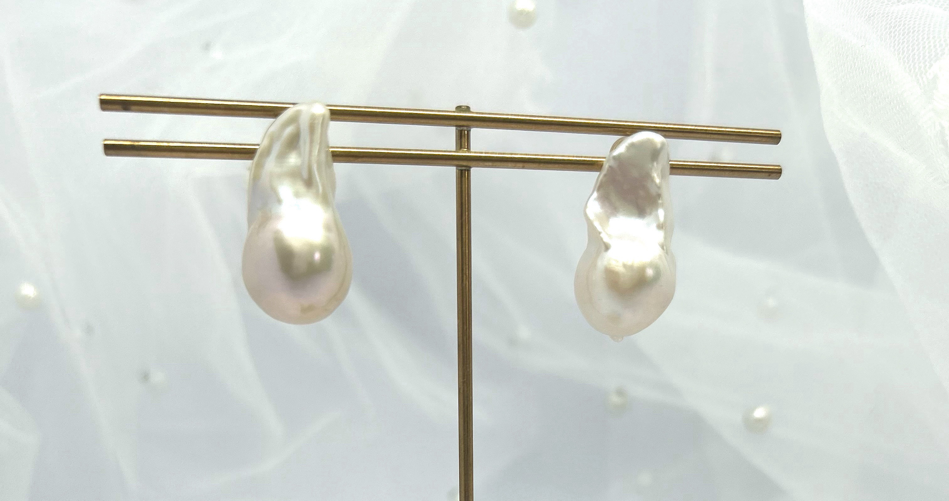 バロックパールピアス