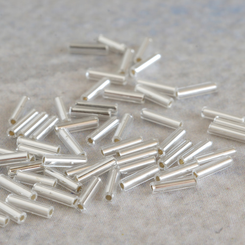 5g) チェコ製 極細 竹ビーズ 4mm シルバー ＊ マコビーズ ＊ ヒンメリ