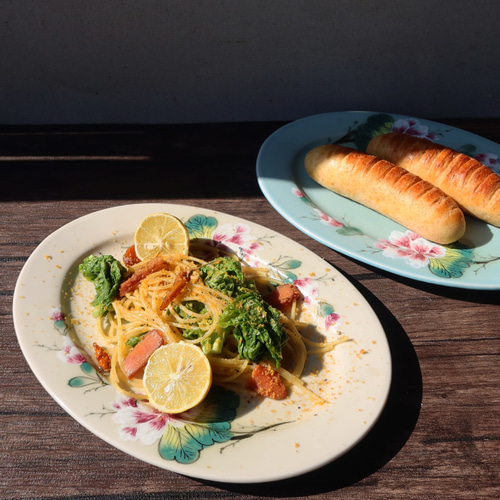 ソンチャン オーバルプレート アイボリー ベトナム食器 手描き 花柄