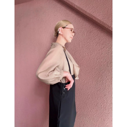 RATA❤️輕盈透氣的上衣，適合成熟女性❤️完美適用於正式場合、工作和日常穿著❤️優雅時尚的米色 第5張的照片