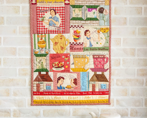 サバです　メイドパッチワークキルトタペストリー サバ様専用です メイドパッチワークキルトタペストリー 【公式通販】