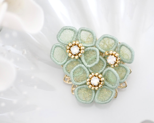 う*ん様 花のブローチ VBRV5116__MP_c999_a001_pm.jpg