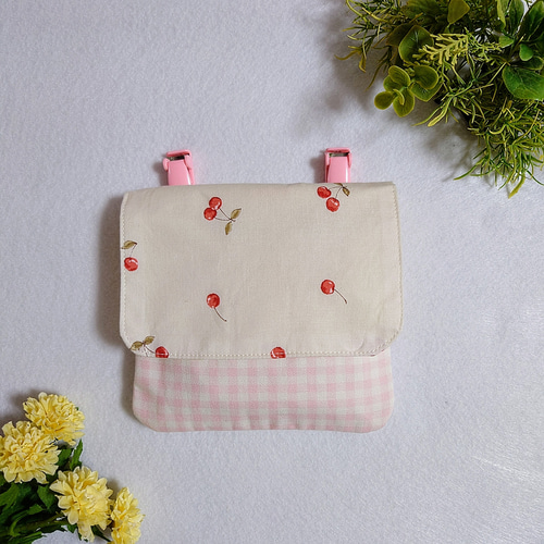 COACH チェリー柄 三つ折り財布