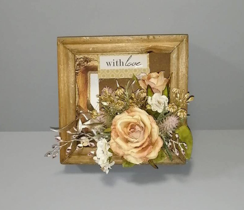 木枠からのぞく草花 バラ アーティフィシャルフラワー