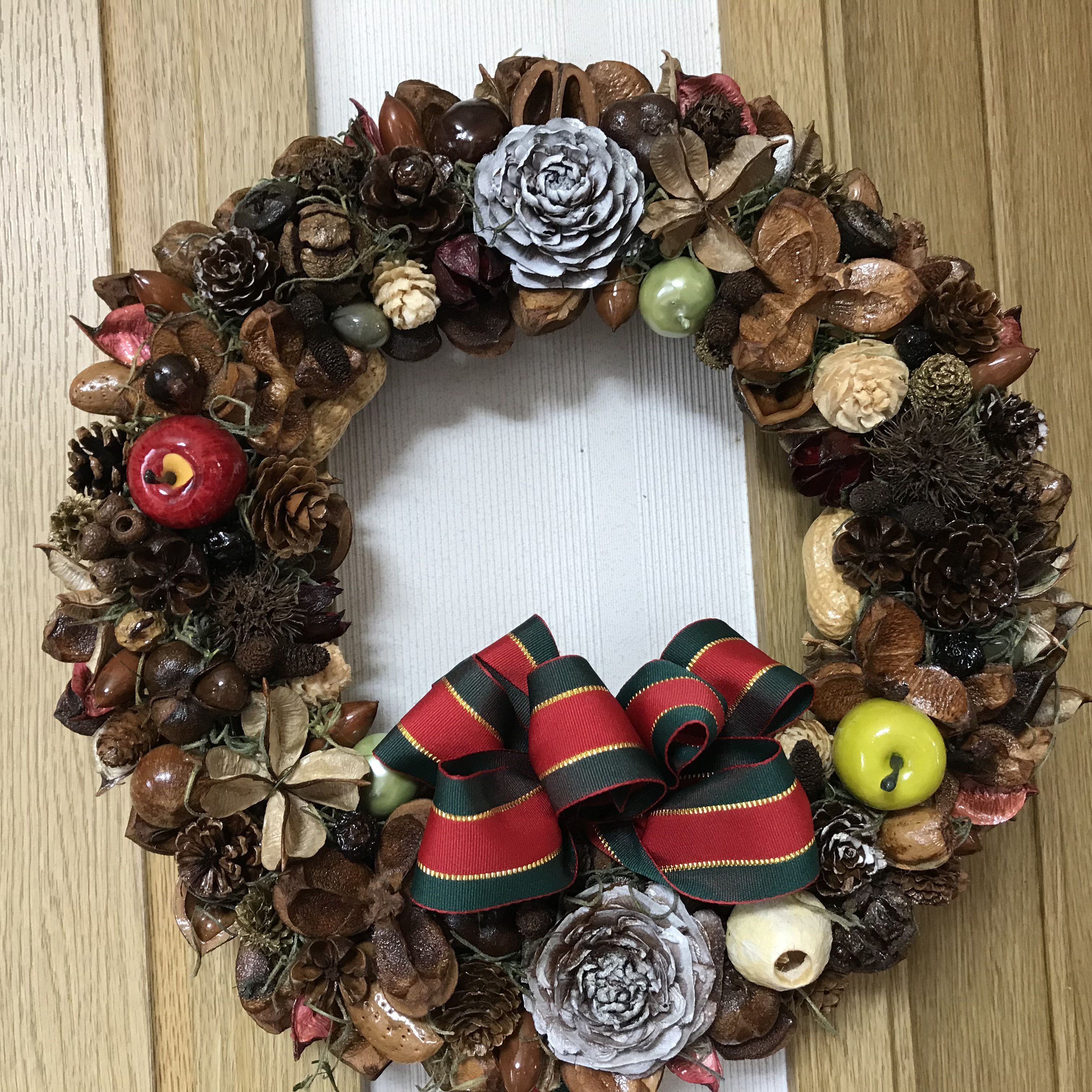 《X'mas》北欧の森の木の実と林檎のナチュラルリース32cm（再販＊1点限定＊送料無料）