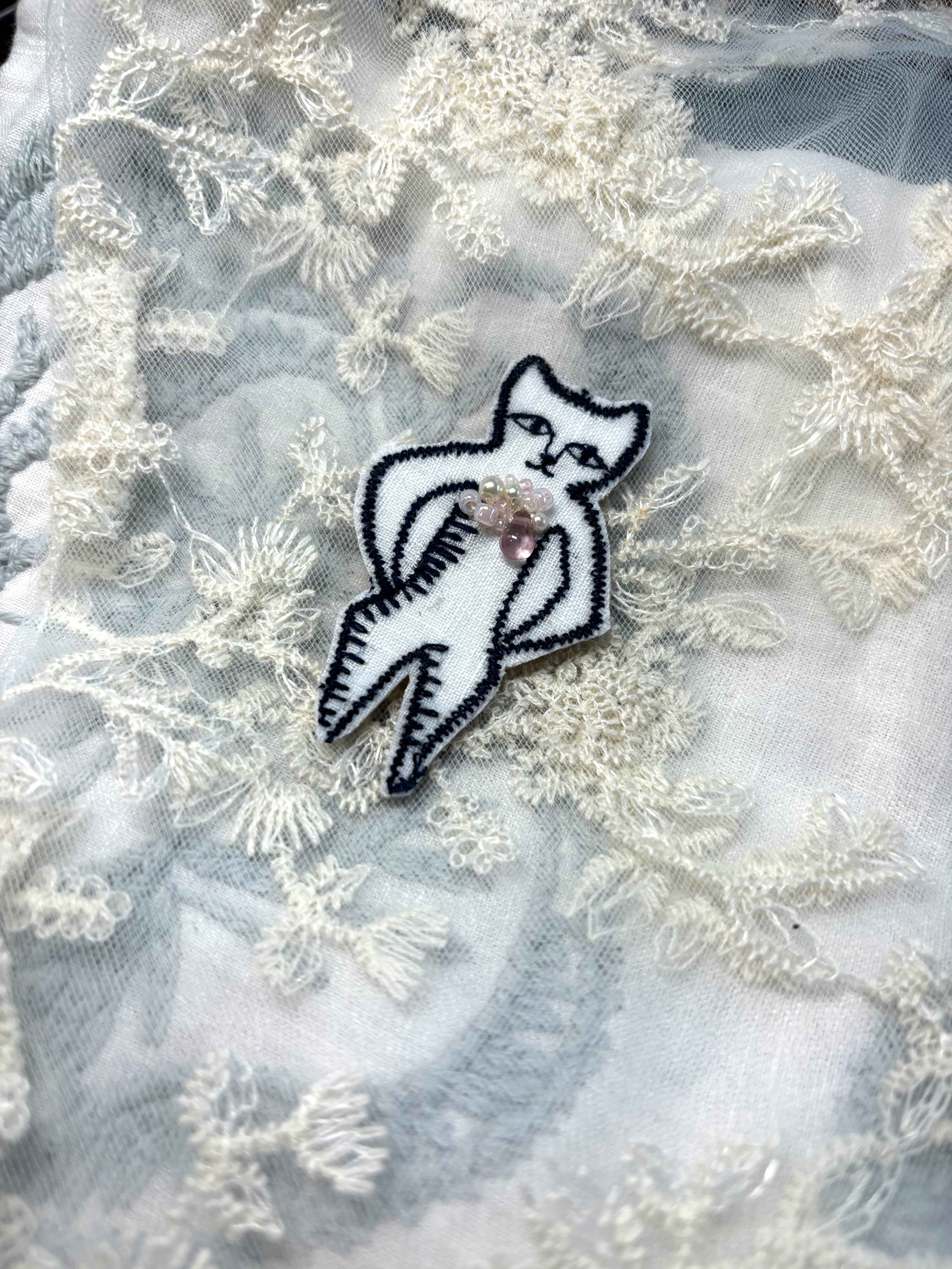 handmade 見過ごさ ワイヤーちょうちょブローチ skip ミナペルホネン