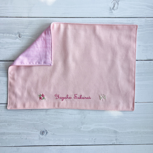 ♡お名前刺繍入り 小花と蝶々のランチョンマット サイズ色々！！ 給食