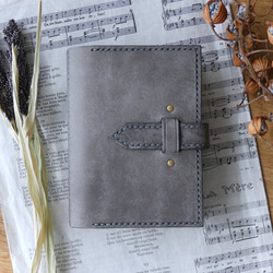 トラベラーズノートカバー／パスポートサイズ／革／グレー 手帳カバー
