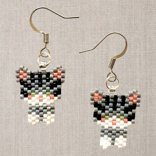 猫ちゃんピアス デリカビーズ織り ビーズ織りピアス ピアス（フック