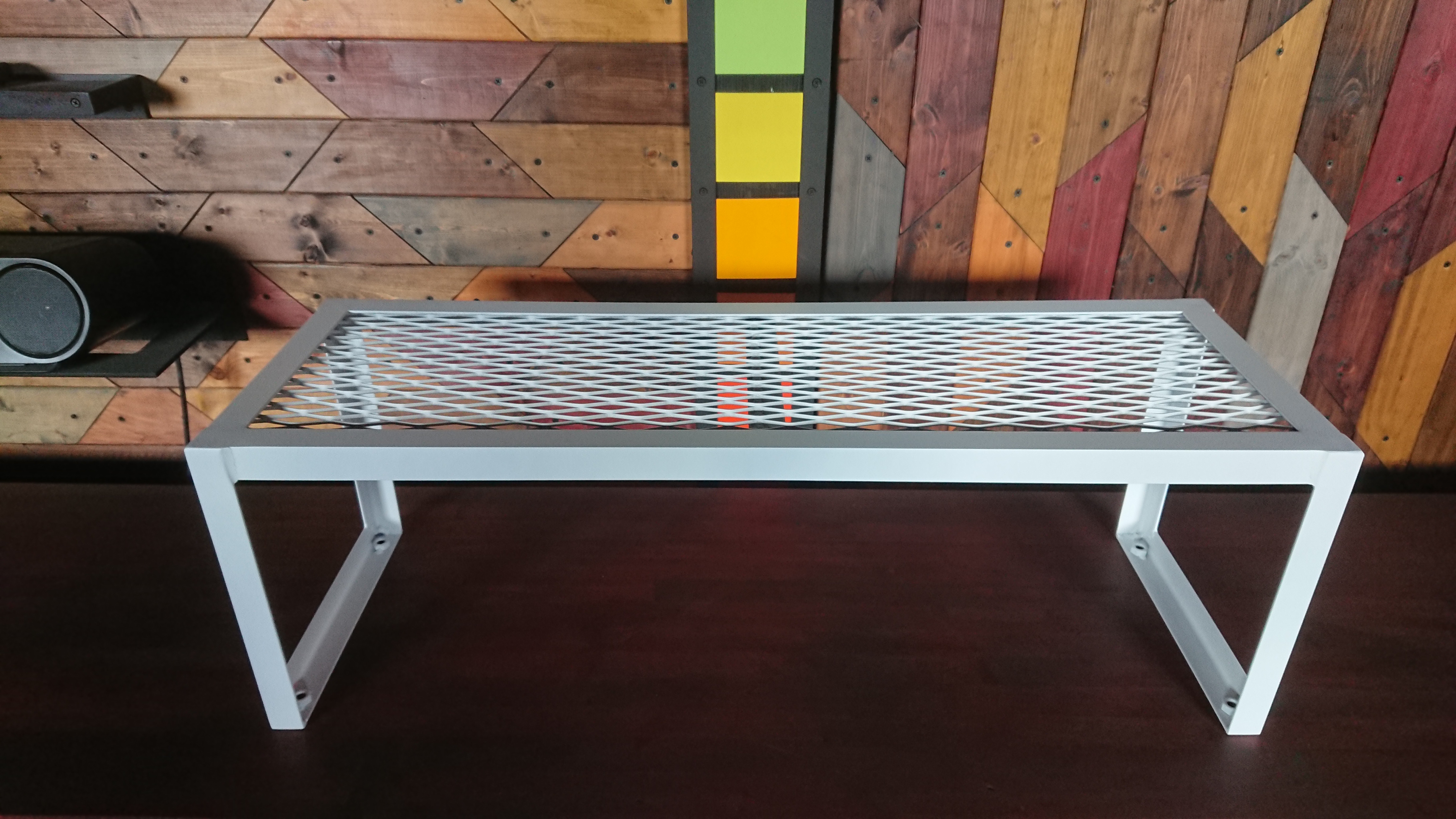 マットホワイトでアイアンなシューズラック♪ 300×900×300ｍｍ Π型