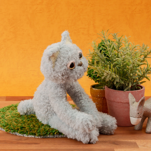 りんご農園の薄茶猫さんのあみぐるみ 癒されネコのあみぐるみ<MINIねこぐるみ>こねこのサトル