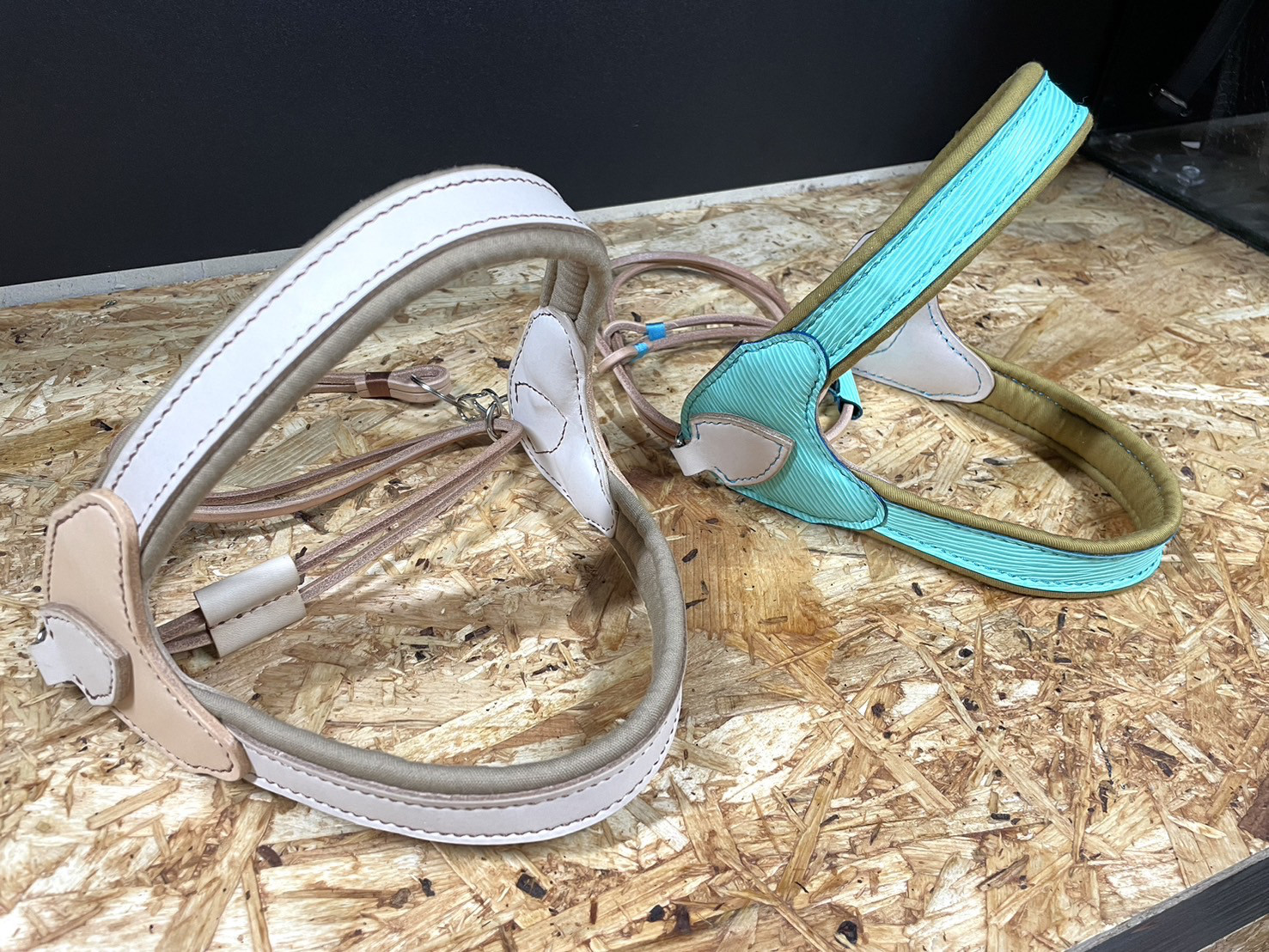 犬用ハーネス　本革　オーガニックコットン　エメラルドグリーン