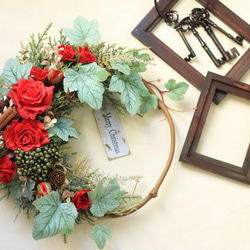 ☆月ぽんページ☆バラとブドウの葡萄のチャーム入豪華特大リース♪♪☆* fascinant～バラとぶどうの葉の三日月リース アートフラワー l