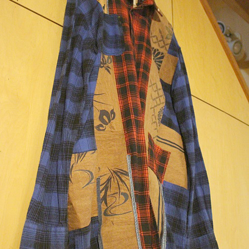 SAYOCAFE、再構築パッチワークの個性的オーバーシャツ シャツ 衣工房  