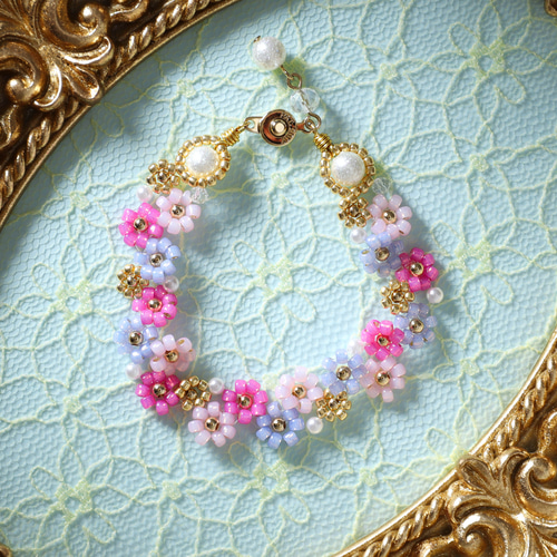 フラワービーズブレスレット ノスタルジックピンク 平成レトロ パール