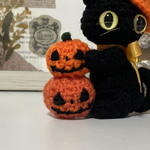 ひなた様 レジンヘアゴム 黒猫ちゃん ハロウィンかぼちゃNo.1389 ひなた様 レジンヘアゴム 黒猫ちゃん ハロウィンかぼちゃNo.1389