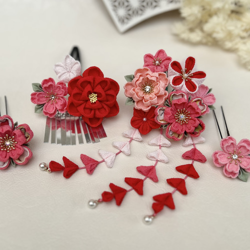 つまみ細工 七五三かんざしセット（3歳さん、7歳さん向け）赤 ピンク