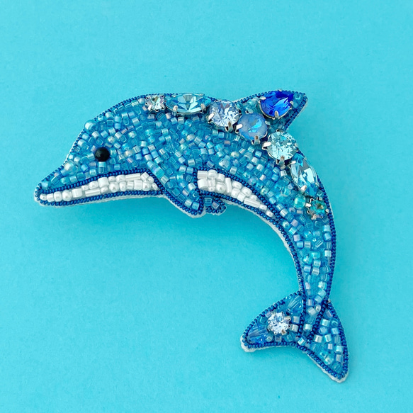 イルカの刺繍ブローチ【受注製作】 - choco mint'S GALLERY