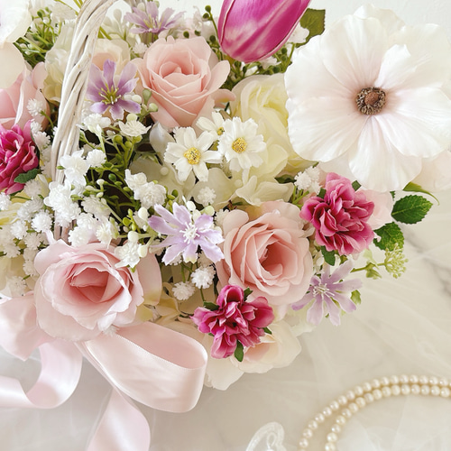 【新品】アーティフィシャルフラワー＊ウェディングブーケ/ブートニア/ヘッドパーツ バスケットブーケ ウエディングブーケ＆ブートニア 造花 ピンクブーケ