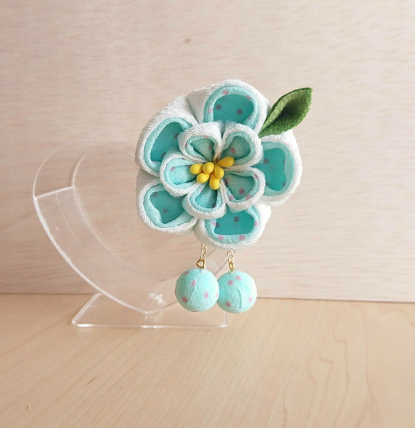 つまみ細工   ♡ハート耳うさぎとまんまる和玉♡    ♪被布飾り&ふっくらお花の髪飾り♪　七五三・初節句　3歳 7枚目の画像