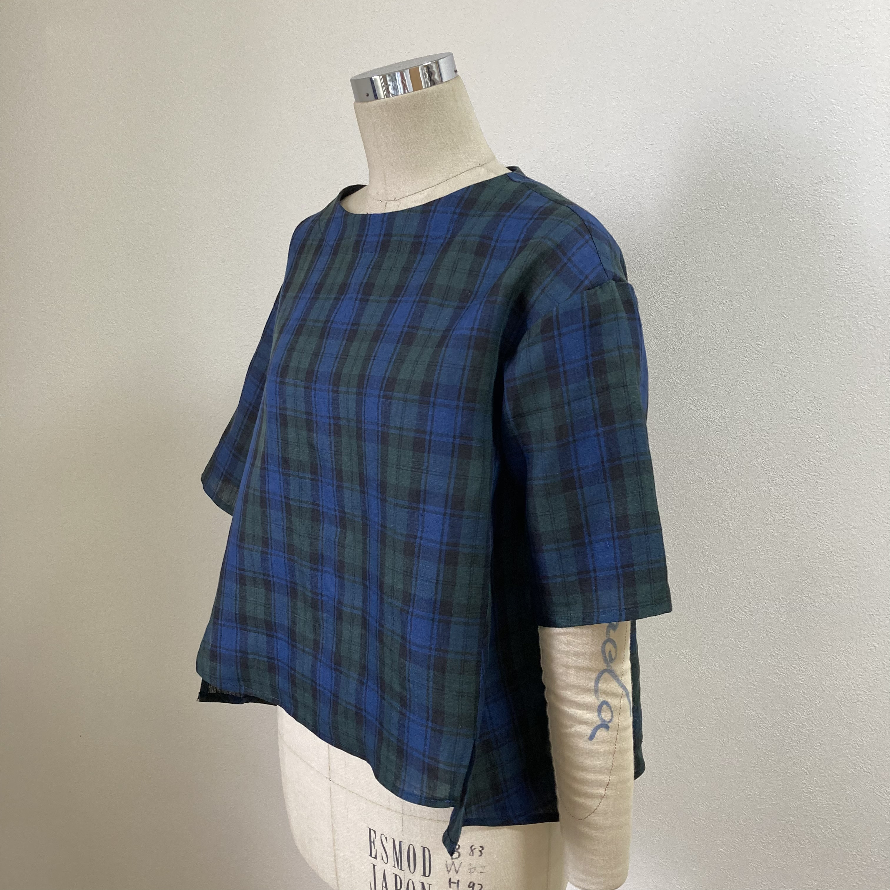 【リネン】サイドスリットブラウス