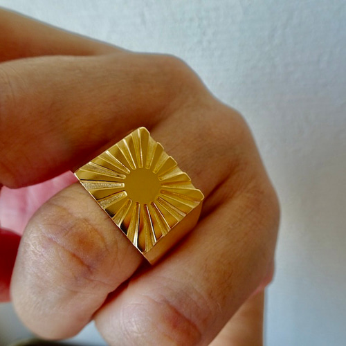 仁尾彫金『k18太陽の印台リング2、磨き』ハンドメイド325 指輪・リング  
