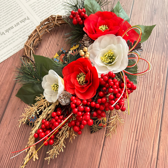 紅白椿のしめ縄飾り☆造花お正月飾り☆玄関リース☆アーティ