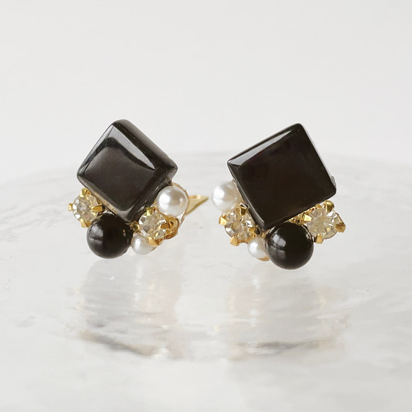 ブラックガラスタイル ビジューピアス/イヤリング イヤリング