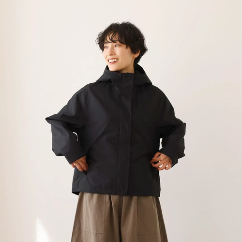 ☆即納☆機能性とスタイルを兼ね備えたアクティブなショート丈