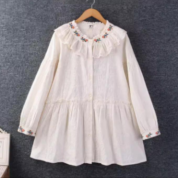 春秋服の新しい 刺繍 丸襟 長袖 無色 綿麻の上着 ゆったり シャツ