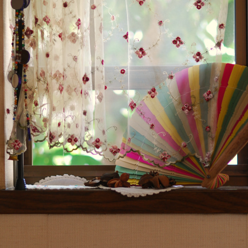 カフェカーテン☆花柄☆チュールレース「オールドローズ140・60