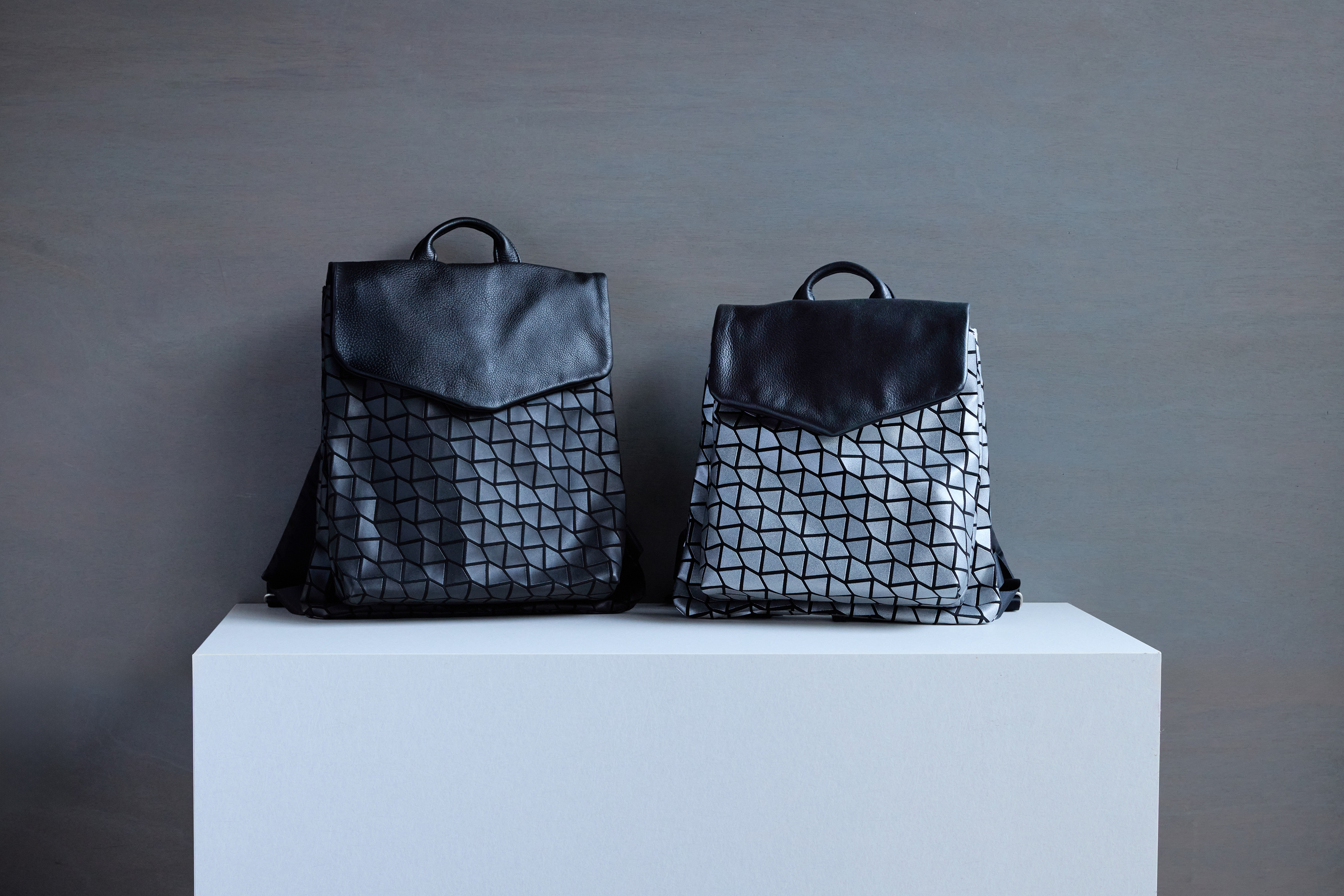 プレミアムスクエアリュック/S