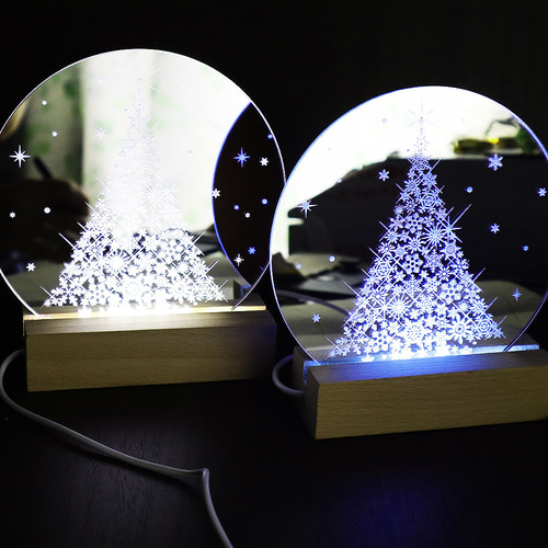 5日以内発送／ 早割/期間限定 ☆選べるライト 光る 雪結晶クリスマス