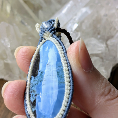 ☆大きめ☆ブルーオパール・アゲート☆マクラメ編みネックレス 64