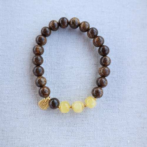 やまだ‼️虎琥珀14ミリブレス1本7㎜ブレス2本 楽天市場】『虎琥珀（とらこはく）ブレスレット』8ミリ玉仕様☆桐箱