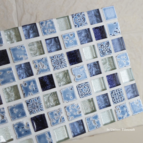 パヴェモザイク タイルのディスプレイトレイ（小物置き）ブルー ミニ