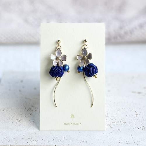 可憐】水引のピアス／イヤリング ピアス（その他） HANAHANA