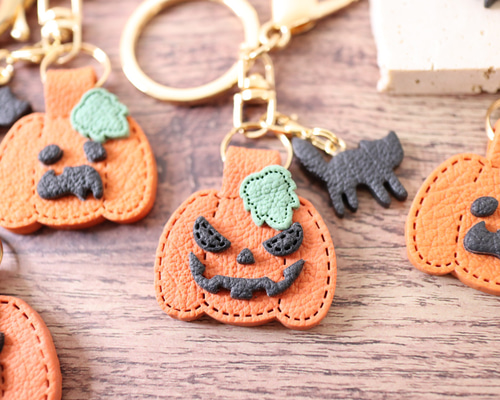 カボチャ型レザーキーホルダー カボチャ型レザーキーホルダー